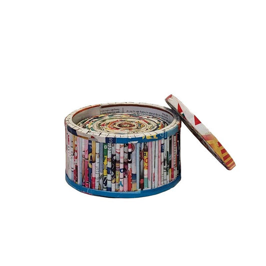 Coasters •. Recycled Magazine Coasters