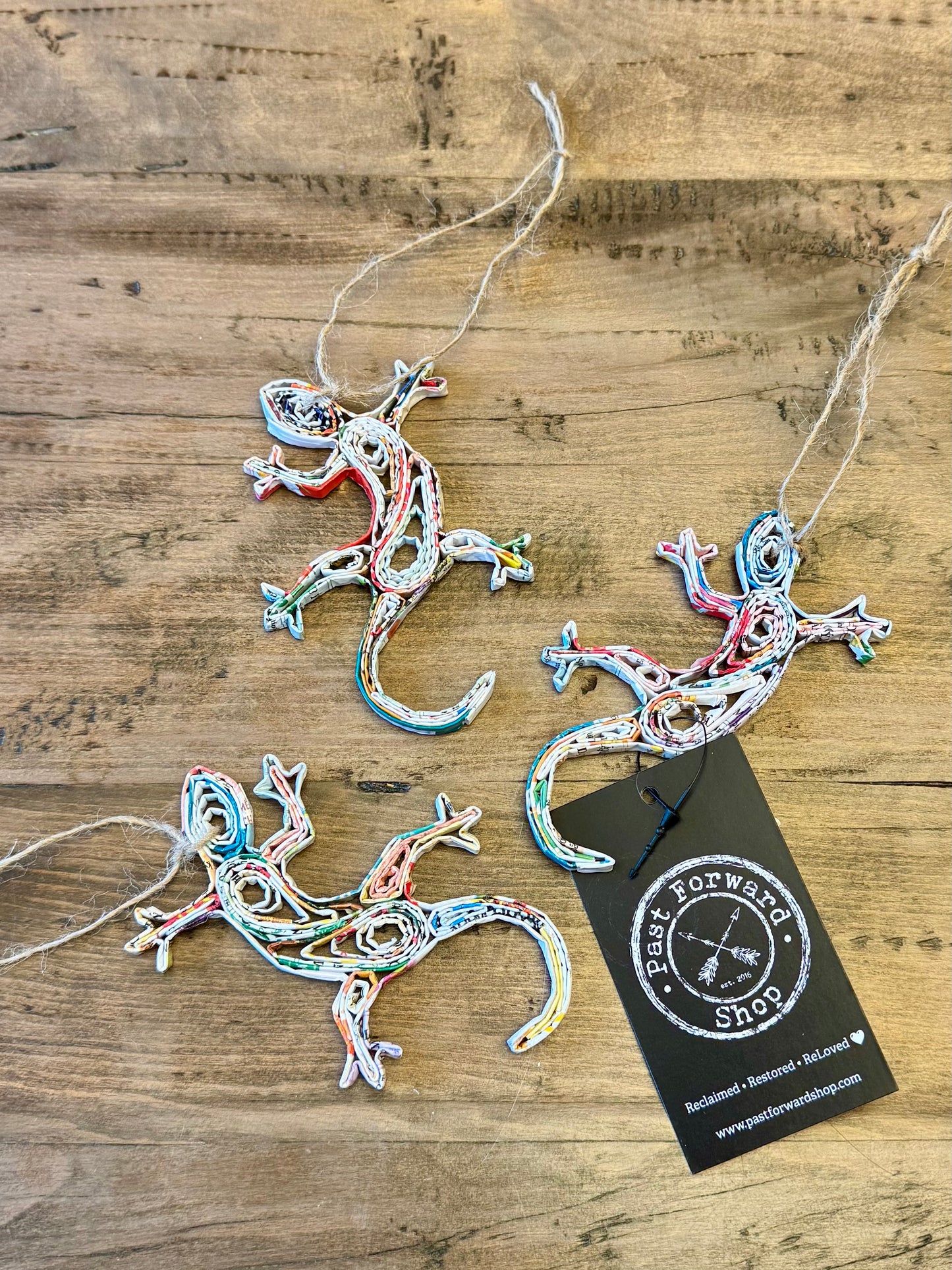 Lizard Ornament - Recycled Paper