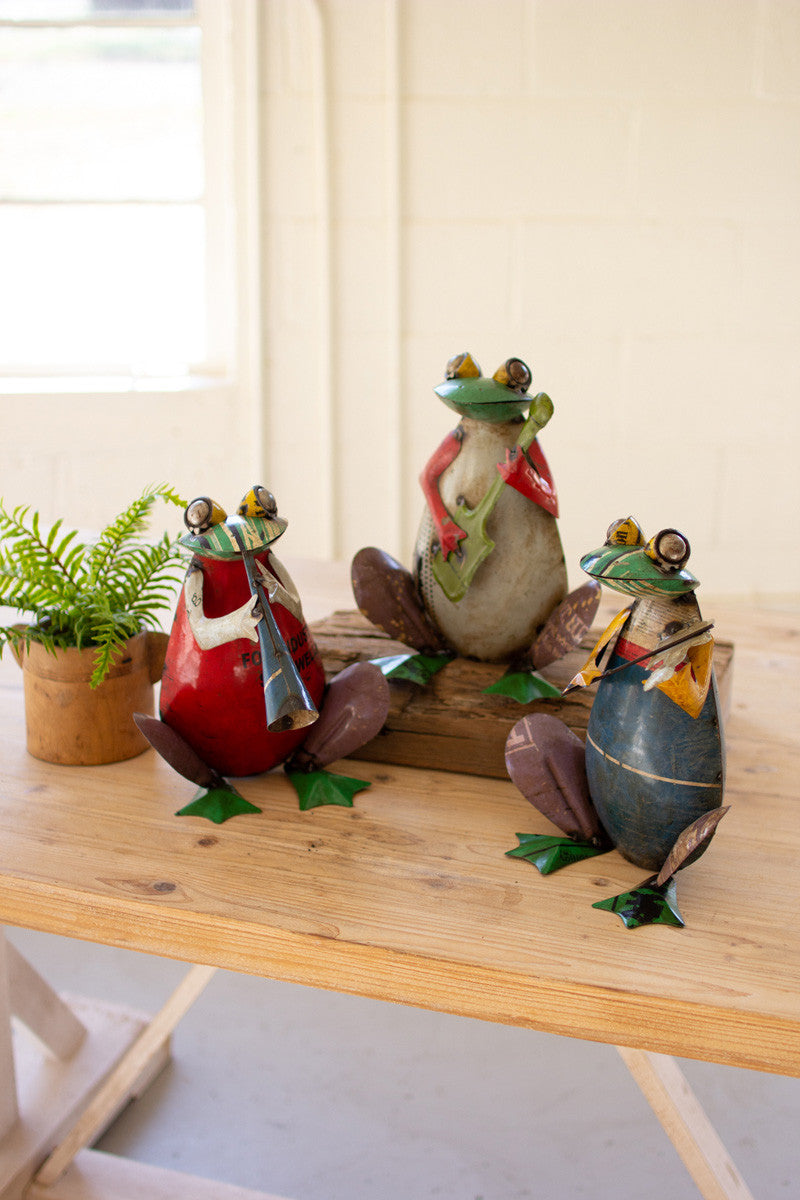 Set of 3 reclaimed metal frog band