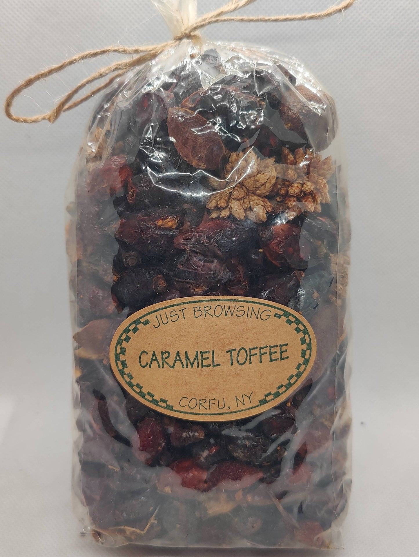 Scented Potpourri with Rosehips - Caramel Toffee - 4 Cup Bag