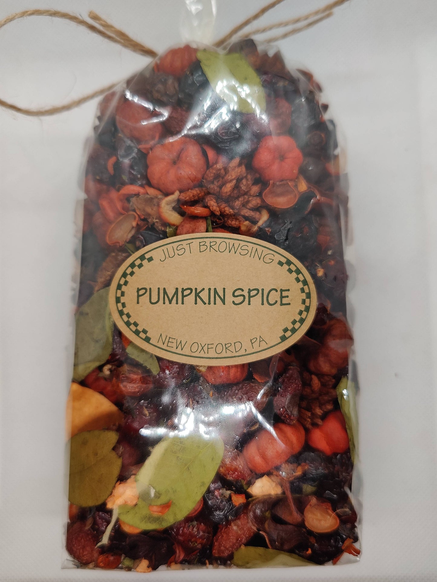 Scented Potpourri with Rosehips - Pumpkin Spice - 4 Cup Bag