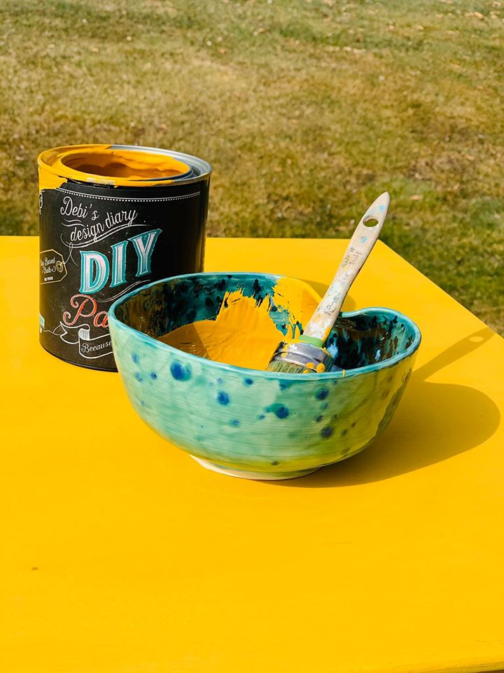 Queen Bee DIY Paint
